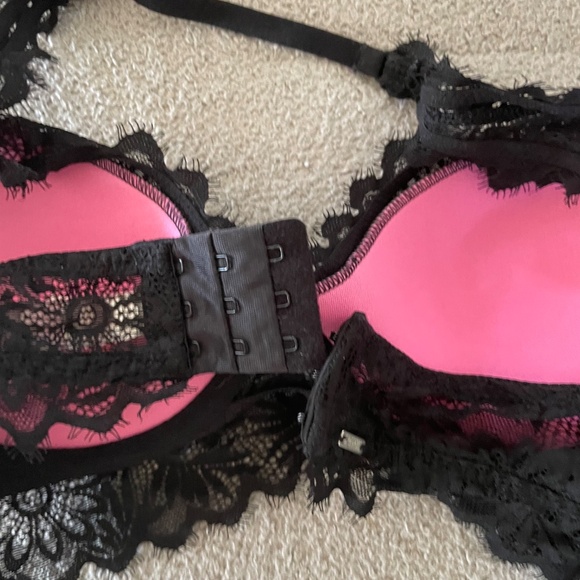 SOLD-PINK Victoria’s Secret Lace Halter Pushup Bra - Picture 7 of 7
